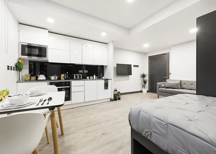 Destiny Student - New Mill Hotel Dublino