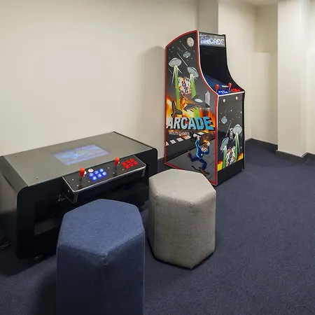 Hotel Destiny Student - New Mill *